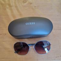 Occhiali da sole Guess esagonali come nuovi