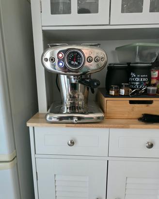 macchina caffè illy x1 