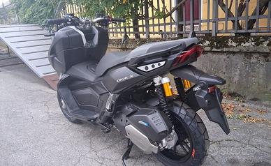 KYMCO DINK X 125cc BLACK LIQUID COOLED