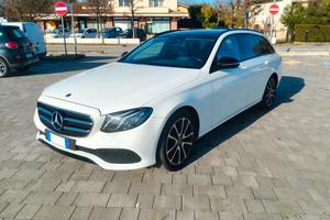 Mercedes classe E 220d tetto panoramico