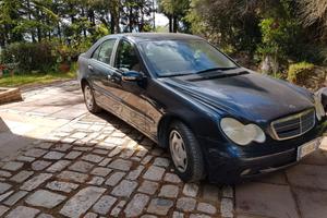 Mercedes-benz C 220 cdi berlina (W 203)