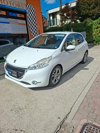 Peugeot 208 5 Porte 208 1.4 vti Allure gpl unico