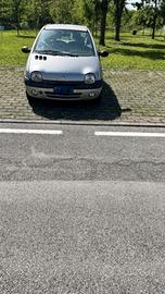 RENAUL TWINGO