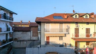 CASA SEMINDIPENDENTE A CERVERE