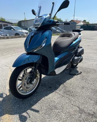 Beverly 400 HPE 400 10.300 km pronto all’uso