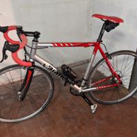 bici Bianchi Nirone misura 56 – Campagnolo 9v