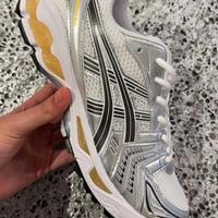 Asics kayano