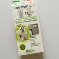 Caricatutto alimentatore da incasso - Nuovo