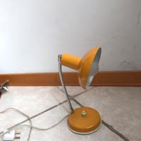 Lampada da tavolo vintage anni 70