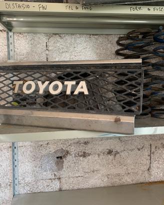 Ricambi toyota land cruiser lj70