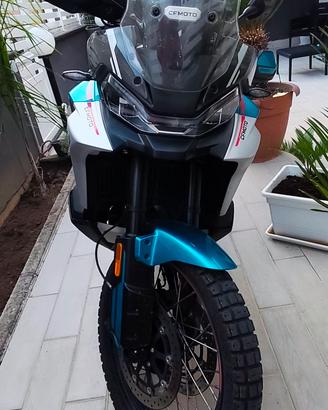 CF MOTO MT 800 - X (2025) Accessoriata EXAN+BAULE