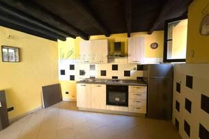 Rustico / Casale di 70 m² con 2 locali a Borghetto