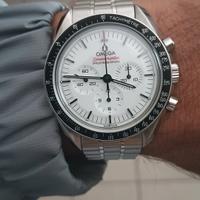 Omega Speedmaster moonwatch White 