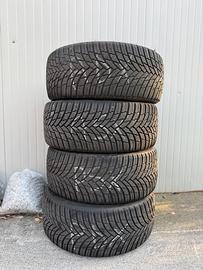Gomme invernali Firestone Winterhawk 4 225/40 R18