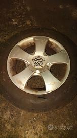 Cerchi in lega 15 " completi di gomme 195/65/15