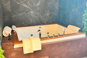 Messina centro vasca idromassaggio