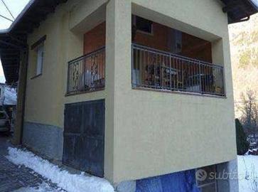 Immobile in asta di 119 m² con 3 locali a Vinadio