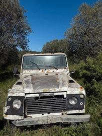 LAND ROVER DEFENDER 110