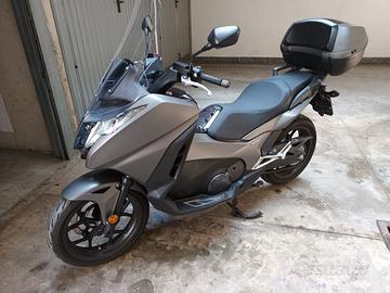 Honda integra 750 DCT - 2016 - 38000 km