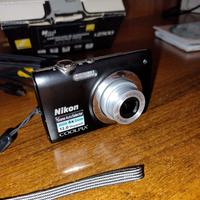 Nikon Coolpix S2500 danneggiata