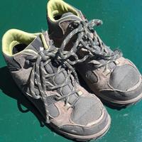 Scarpe (mis.32) trekking Decathlon