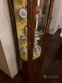 Vetrineta piccola antica  francese