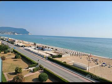 Marcelli di Numana fronte mare