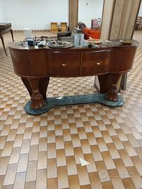 base anni 50 con base in finto marmo