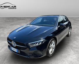 Mercedes Classe A - W177 2023 - A 250 e phev Progr