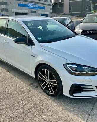 Volkswagen Golf GTD 2.0 TDI 5p. BlueMotion Technol
