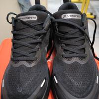 Nike Vomero Plus 