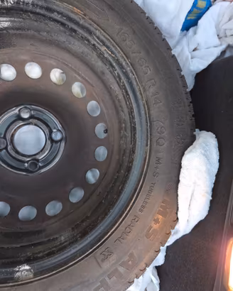 Ruota  di scorta auto