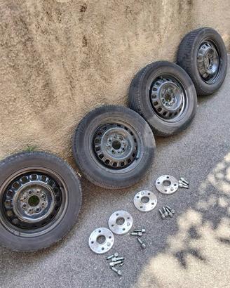 Ruote gomme copertoni e distanziali panda 141