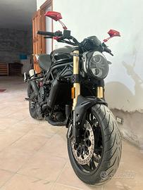 Benelli 752 s
