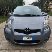 Toyota Yaris 1.3 5 porte Sol