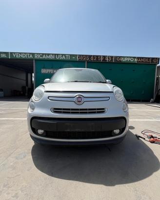 Vendiamo ricambi Fiat 500 L