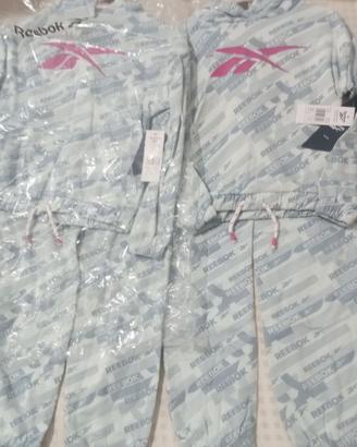 Stock abbigliamento reebok bimbi