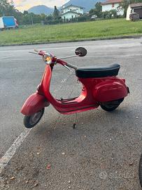 Vespa r