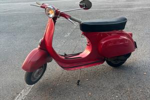 Vespa r