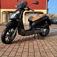 scooter piaggio carnaby 