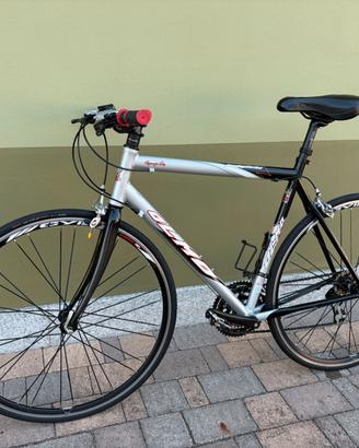 Olmo scatto racing series bici da corsa