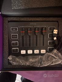 scheda audio/mixer per pc.