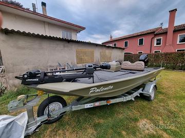 Traker grizzly 1754 bass boat 