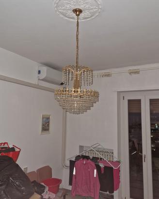 lampadario con luci da comodino