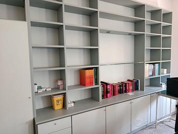 Libreria  tinta salvia chiara