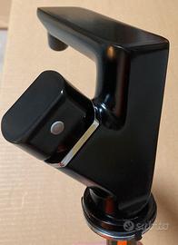 Miscelatore lavabo nero opaco