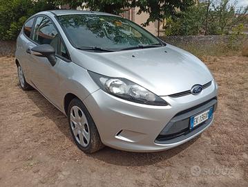 Ford Fiesta van
