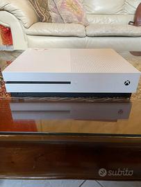 Xbox One S Usata +2 giochi xbox one