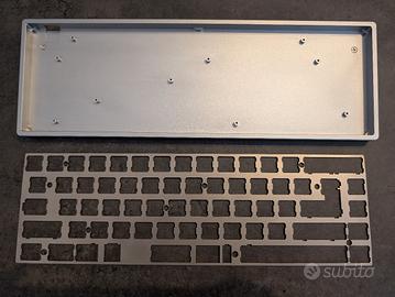 Case e plate tastiera meccanica 65%