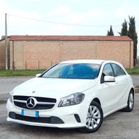 MERCEDES Classe A 180 d con DISTRIBUZIONE NUOVA
